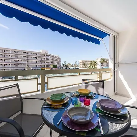 5 Min Walk From Yumbo 208 * 플라야 델 잉글스