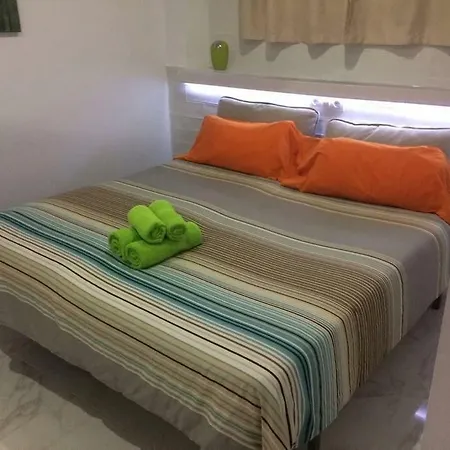 5 Min Walk From Yumbo 208 Playa del Inglés